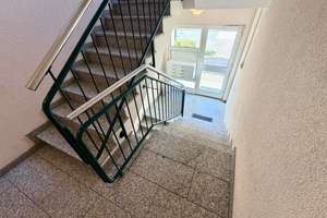 ***Gepflegte 2-Zimmer-Erdgeschosswohnung mit Südwest-Balkon und TG-Stellplatz – sofort frei*** – 63225 Langen (Hessen) – Vorschaubild 9