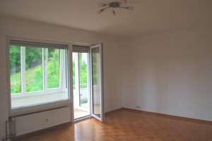 Wohnen mit Wintergarten und Blick ins Grüne  – Die vollständige Adresse der Immobilie erhältst du vom Anbieter., 97078 Versbach, Würzburg – Vorschaubild 7