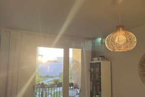 Exclusive 4-room apt. with 2 west side balconies, design kitchen & pantry in Prenzlauer Berg Berlin – Malmöer Str. 18, 10439 Prenzlauer Berg, Berlin – Vorschaubild 3
