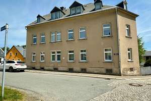 Entkernt - sanierungsbedürftig - Mehrfamilienhaus - Mehrgenerationenhaus - ruhige Lage in Geyer! – Die vollständige Adresse der Immobilie erhältst du vom Anbieter., 9468 Geyer – Vorschaubild 1