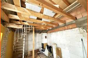 4 Zimmer-Maisonette mit Terrassen, Garten und Finanzierungshilfe durch gut vermieteten Laden.  – Bad Kreuznach (Kreis) – Vorschaubild 11