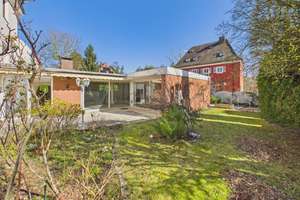 IMMO KUBE! Nicht freistehender 7 Zi.-Bungalow in Nbg.-Erlenstegen mit Garten und 2 Stellplätzen – Die vollständige Adresse der Immobilie erhältst du vom Anbieter., 90491 Erlenstegen, Nürnberg – Vorschaubild 14