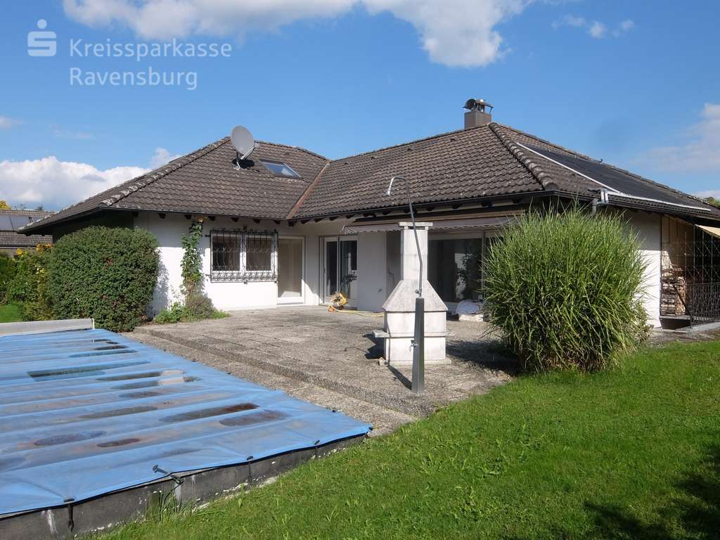 Immobilie in Baindt - Einfamilienhaus mit Einliegerwohnung - Bild 1