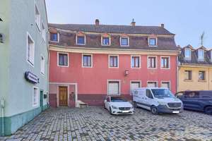 Denkmalgeschütztes 7-Parteienhaus – Kapitalanlage mit klar definiertem Sanierungspotenzial – Die vollständige Adresse der Immobilie erhältst du vom Anbieter., 69117 Altstadt, Heidelberg – Vorschaubild 2