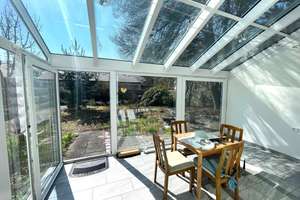 Barrierefreier modernisierter Bungalow mit Wintergarten in Nürnberg-Langwasser! – Die vollständige Adresse der Immobilie erhältst du vom Anbieter., 90473 Langwasser Südost, Nürnberg – Vorschaubild 4