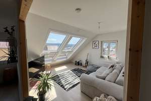 Stuttgart-West: 3-Zimmer-Wohnung in begehrter Lage - über den Dächern von Stuttgart  – Dillmannstraße 4, 70193 Relenberg, Stuttgart – Vorschaubild 3