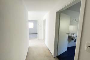 VERKAUFT - barrierefreie Neubauwohnung mit sonnigem Balkon in guter Lage – Die vollständige Adresse der Immobilie erhältst du vom Anbieter., 57078 Birlenbach, Siegen – Vorschaubild 4