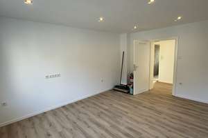 Traum-Apartment in zentraler Lage Teilmöbliert! – Adlerstr. 15, 42883 Barmen, Wuppertal – Vorschaubild 6