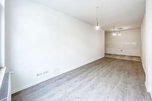 5 Zimmer – frisch renoviert – zentrale Lage – Hauptstraße 215, 44649 Wanne, Herne – Vorschaubild 3