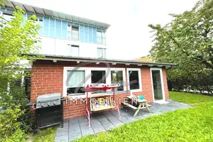 Exklusives Wohnen auf großem Grundstück mit ca. 167m², 7 Zimmern, Garten, Vollkeller, Sauna etc. – Hamburg – Vorschaubild 43