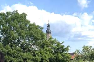 Geschmackvolle, neuwertige 3-Zimmer-Penthouse-Wohnung mit lux. Innenausstattung mit EBK in Erlangen