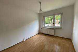 Studentenwohnung mit Gestaltungsmöglichkeiten und Blick ins Grüne