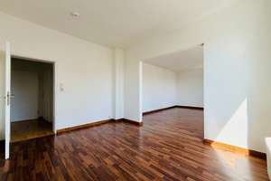 Renovierte Dreizimmerwohnung nähe Citti Park! – Stadtrade 1, 24113 Hassee, Kiel – Vorschaubild 2