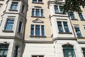 EBK, BALKON, KAßBERG ab sofort mietbar – Ulmenstraße 39, 9112 Chemnitz – Vorschaubild 2