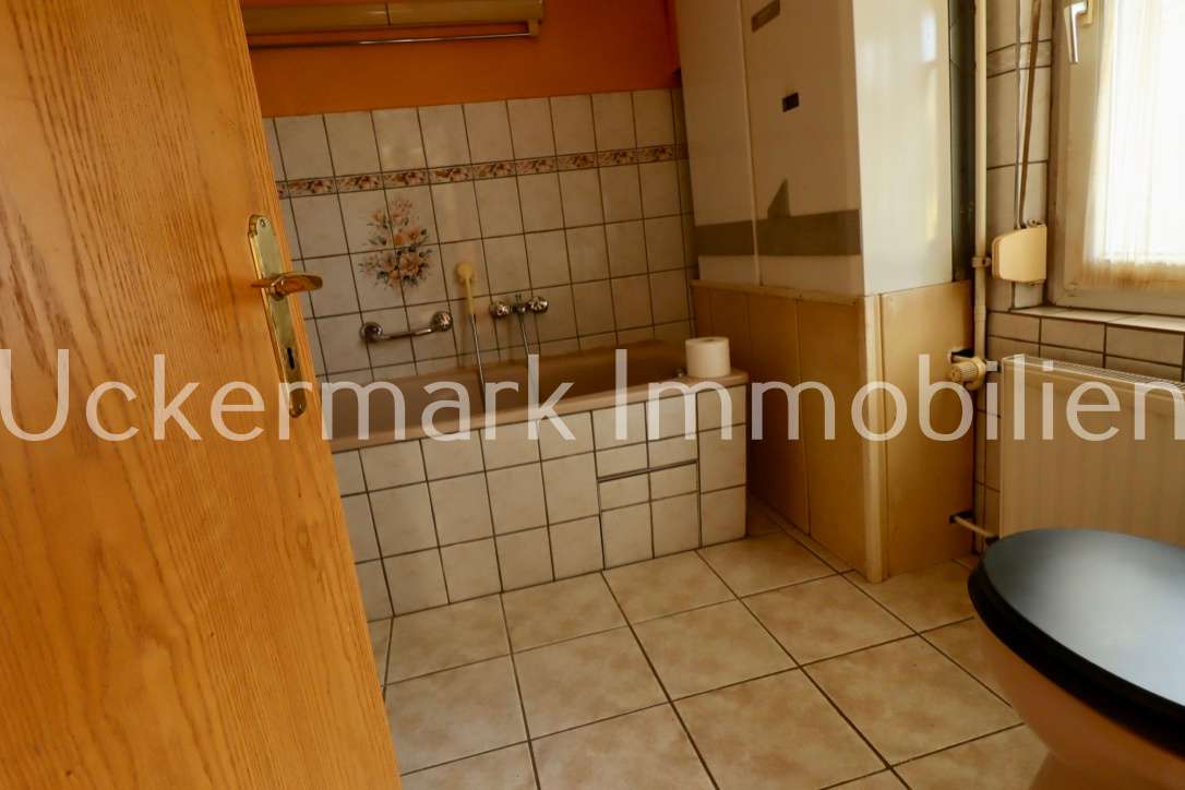 Immobilie in Schorfheide - Lage, Dorfrandlage, Traumlage – Einfamilienhaus in Klandorf zu verkaufen! - Bild 1