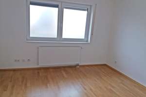 Moderne 2-Zimmer-Wohnung mit Balkon und TG-Stellplatz – Schillerstraße 8, 33609 Schildesche, Bielefeld – Vorschaubild 3