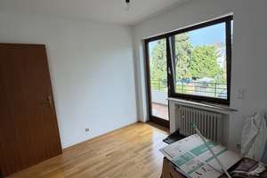 Exklusive lichtdurchflutete 3-Zimmer-Etagenwohnung mit Balkon und Einbauküche in Koblenz – Die vollständige Adresse der Immobilie erhältst du vom Anbieter., 56070 Neuendorf, Koblenz – Vorschaubild 9