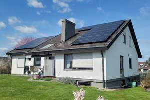 Einfamilienhaus mit großem Garten und Doppelgarage in zentraler Lage von Sontheim an der Brenz – Goethestraße 21, 89567 Sontheim an der Brenz – Vorschaubild 3