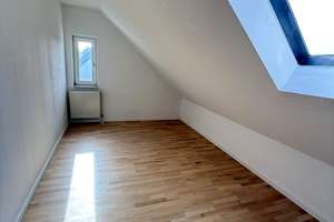 Traumhafte Maisonettewohnung mit Balkon und Garage – Die vollständige Adresse der Immobilie erhältst du vom Anbieter., 44867 Westenfeld, Bochum – Vorschaubild 6