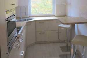 Lichtdurchflutete 3-Zimmer-Wohnung mit gehobener Innenausstattung mit Balkon und EBK in Karlsruhe – Kolberger Straße 24B 28, 76139 Karlsruhe – Vorschaubild 10