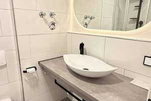 Geräumige 1,5 ZKB teilmöbliert, Loggia, innerer Westen, ab sofort – Agnesstraße 25, 93049 Westenviertel, Regensburg – Vorschaubild 6