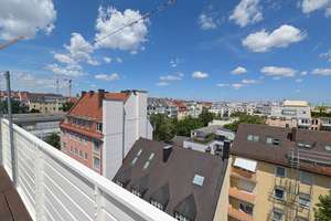 Rarität! Renovierte Dach-Maisonettewhg. mit Terrasse, gegenüber Pinakothek / Museum Brandhorst