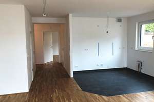 Wohnen fast wie im Haus: Großzügige 3-Zimmer-EG-Whg. mit 3-seitiger Belichtung und eigenem Garten  – Kattreinstraße 81, 64295 Darmstadt-West, Darmstadt – Vorschaubild 9