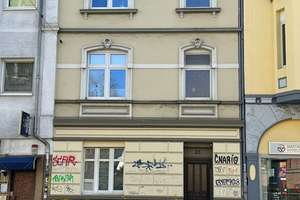 Voll vermietetes Mehrfamilienhaus mit 4 Wohneinheiten in Düsseldorf – attraktive Kapitalanlage