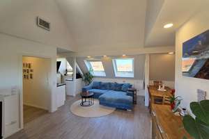 Provisionsfrei: Exklusive, lichtdurchflutete 3½ Zimmer Dachgeschosswohnung mit Ausbaureserve – Tangermünder Weg 18, 13583 Falkenhagener Feld, Berlin – Vorschaubild 3