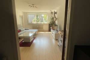 Wohnen im Grünen: Saniertes 3,5-Zimmer-Apartment in Freiburg-Landwasser – 79110 Landwasser, Freiburg im Breisgau – Vorschaubild 2