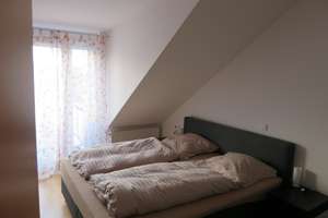 traumhafte 3-Zimmer-DG Wohnung mit Loggia und grandioser Aussicht – Die vollständige Adresse der Immobilie erhältst du vom Anbieter., 74078 Neckargartach, Heilbronn – Vorschaubild 11