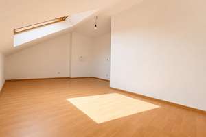 Erstbezug nach Kernsanierung – Modernes Reihenmittelhaus mit Garten, Wärmepumpe & 2 Stellplätzen – Die vollständige Adresse der Immobilie erhältst du vom Anbieter., 50827 Ossendorf, Köln – Vorschaubild 4