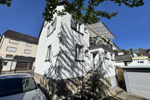 +++FRAUENSTEIN: MODERNISIERTE 2,5 ZIMMER WOHNUNG IN GEPFLEGTEM 2 PARTEIENHAUS+++ – Quellbornstr. 5, 65201 Frauenstein, Wiesbaden – Vorschaubild 2