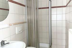 Helle 2-Zimmer-Altbauwohnung mit Einbauküche und Gartenmitbenutzung – Franz-Mehring-Straße 11, 9112 Kaßberg, Chemnitz – Vorschaubild 6