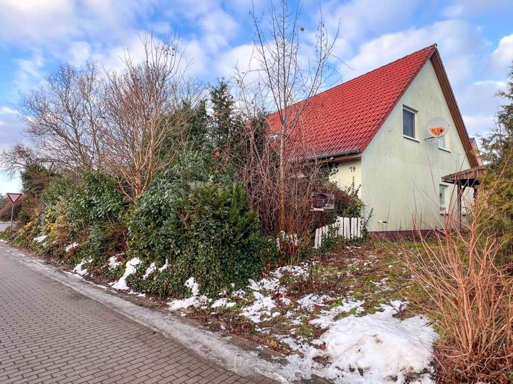 Immobilie in Tessin - Großes Haus mit Einliegerwohnung, Terrasse und Garten-nur Zwangsversteigerung-keine Käuferprovision - Bild 1