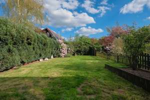 Schönes Einfamilienhaus mit großem, ruhigem und grünem Grundstück und weiterem Baufenster – Die vollständige Adresse der Immobilie erhältst du vom Anbieter., 47803 Kempener Feld/Baackeshof, Krefeld – Vorschaubild 3