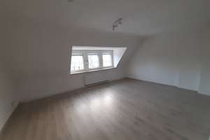 tolle Wohnung im 2.OG im ruhigen Haus