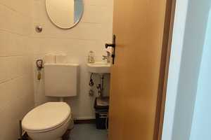 Exklusive 4-Zimmer-Wohnung in Augsburg (Einbauküche+Ideal für große Familie & Pendler) – Stettiner Straße 3, 86167 Augsburg – Vorschaubild 5