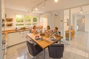 A+-Effizienzhaus mit sehr niedrigen Nebenkosten – Die vollständige Adresse der Immobilie erhältst du vom Anbieter., 64297 Eberstadt, Darmstadt – Vorschaubild 17