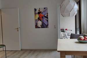 Killesberg - charmante möblierte Wohnung mit Balkon, Sauna und Stellplatz – Die vollständige Adresse der Immobilie erhältst du vom Anbieter., 70469 Bahnhof Feuerbach, Stuttgart – Vorschaubild 3
