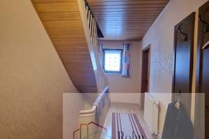 Ruhig gelegenes Einfamilienhaus mit Wintergarten – ländliches Wohnen nahe Treuchtlingen – Die vollständige Adresse der Immobilie erhältst du vom Anbieter., 91757 Treuchtlingen – Vorschaubild 9