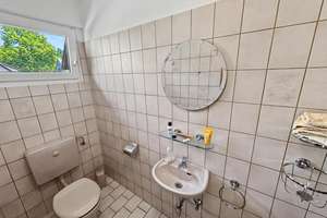 Reihenmittelhaus mit viel Potenzial und zwei Stellplätzen in Wuppertal-Langerfeld – Die vollständige Adresse der Immobilie erhältst du vom Anbieter., 42389 Langerfeld-Beyenburg, Wuppertal – Vorschaubild 8