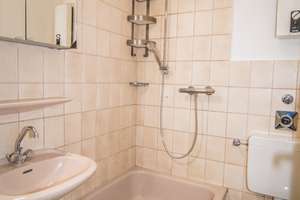 Charmante 2-Zimmer-Wohnung mit Einbauküche in Siegen-Rosterberg – Gläserstraße 00, 57074 Siegen, Siegen – Vorschaubild 7
