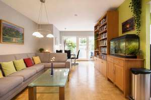 Erdgeschosswohnung mit Terrasse im Grünen 