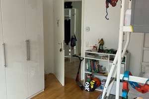 Geschmackvolle,barrierefreie 4-Raum-Wohnung mit Balkon in Wiesbaden-Südost – Die vollständige Adresse der Immobilie erhältst du vom Anbieter., 65189 Südost, Wiesbaden – Vorschaubild 3