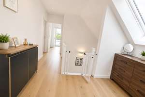 Neuwertiges Traumhaus mit Elbstrandnähe, Smart-Home,  PV, Hamburg & Lüneburg Zentral –provisionsfrei – Die vollständige Adresse der Immobilie erhältst du vom Anbieter., 21039 Altengamme, Hamburg – Vorschaubild 7