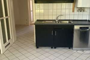 Tolle 2 Raum  Wohnung mit großer Küche & EBK im ersten Obergeschoss – Ruhrorter Straße 19, 47166 Kaßlerfeld, Duisburg – Vorschaubild 8