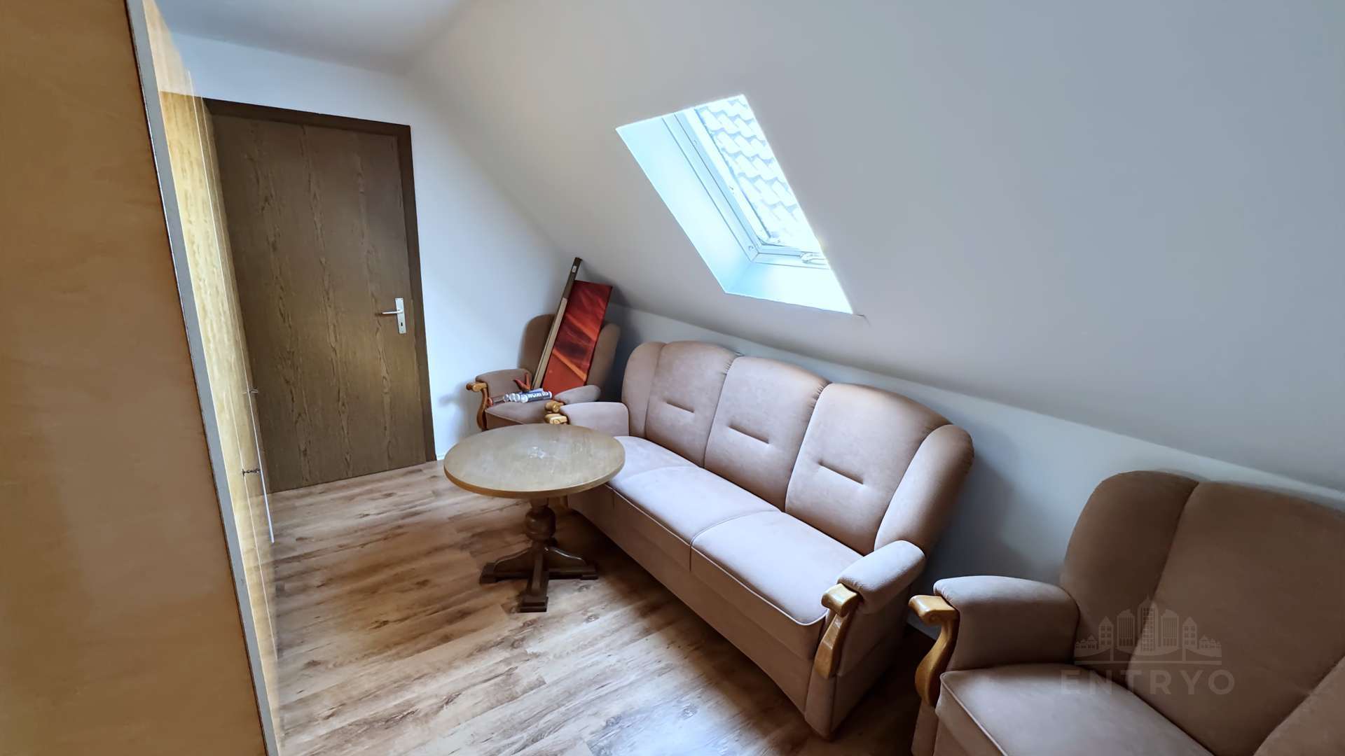 Immobilie in Ihlow - Familienidylle in Ihlow-Simonswolde: Platz, Ruhe & moderner Komfort - Bild 3