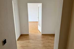 Klein, fein & mit Weitblick - 2 Zimmer mit Balkon – 30177 List, Hannover – Vorschaubild 2