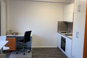 Voll möblierte Wohnung mit großem Balkon in zentraler Lage (Karlsruhe Innenstadt-West) – Kaiserstraße 239, 76133 Innenstadt-West, Karlsruhe – Vorschaubild 10